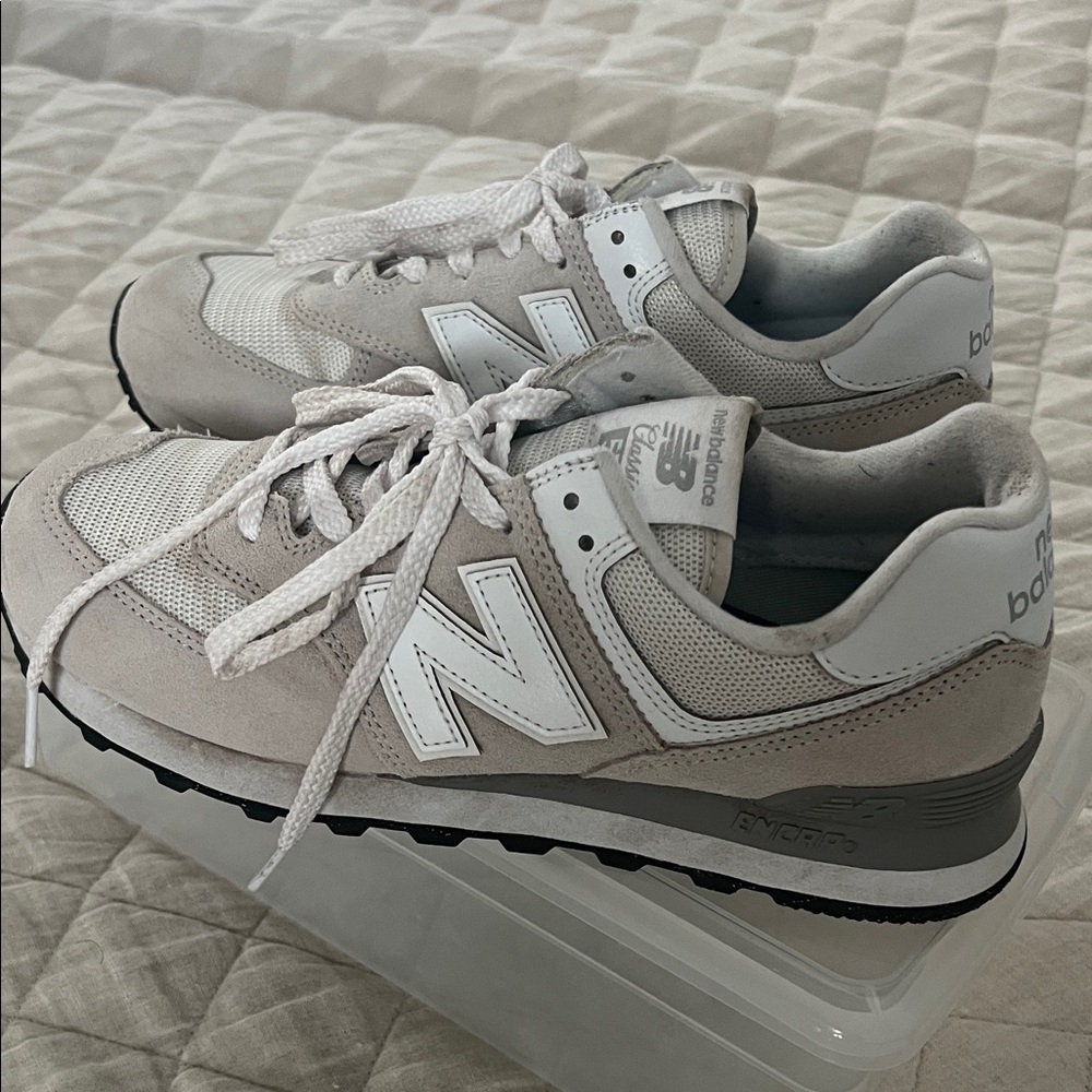 New Balance 574 women’s Sneakers